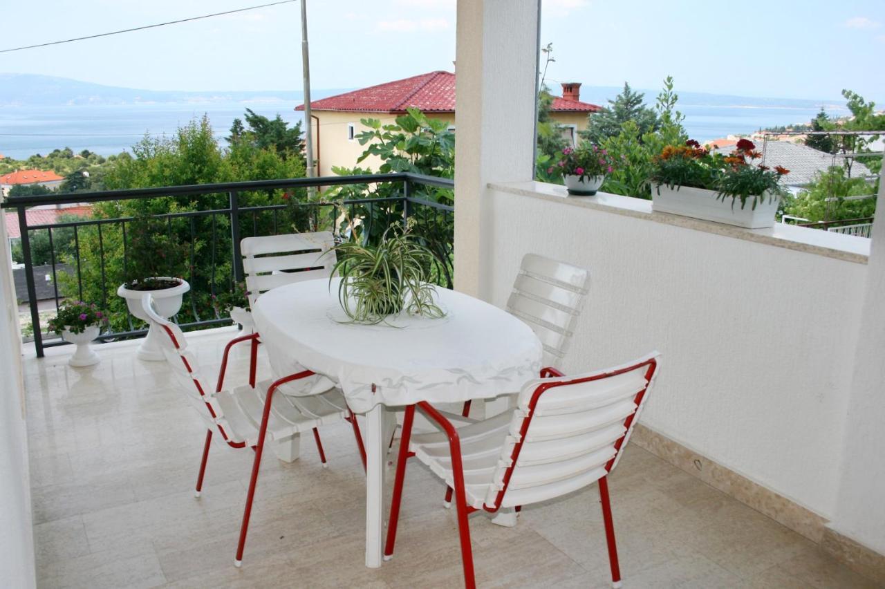 Apartments With A Parking Space Novi Vinodolski - 5593 Luaran gambar