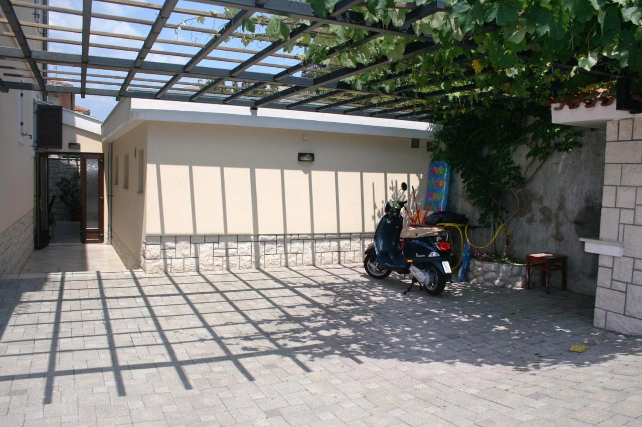 Apartments With A Parking Space Novi Vinodolski - 5593 Luaran gambar