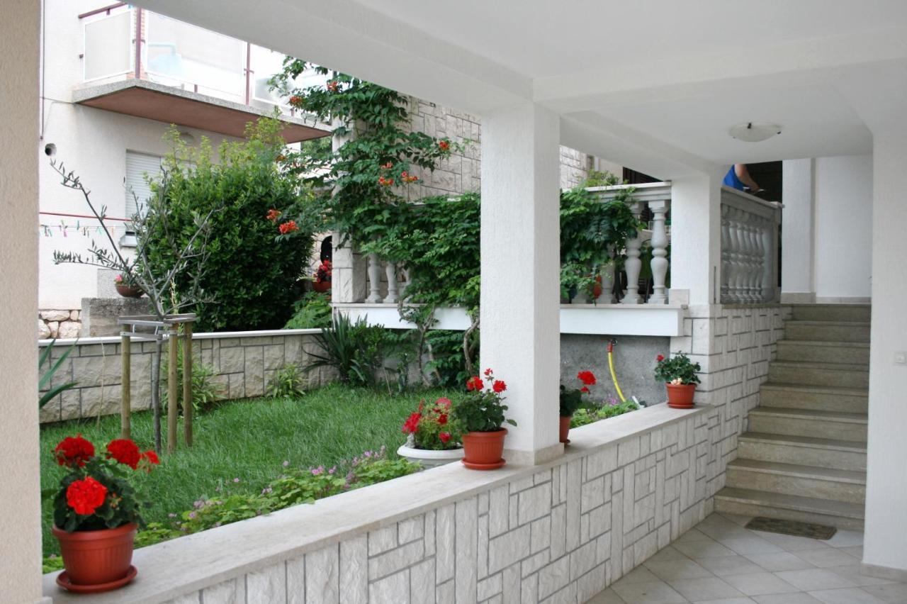 Apartments With A Parking Space Novi Vinodolski - 5593 Luaran gambar