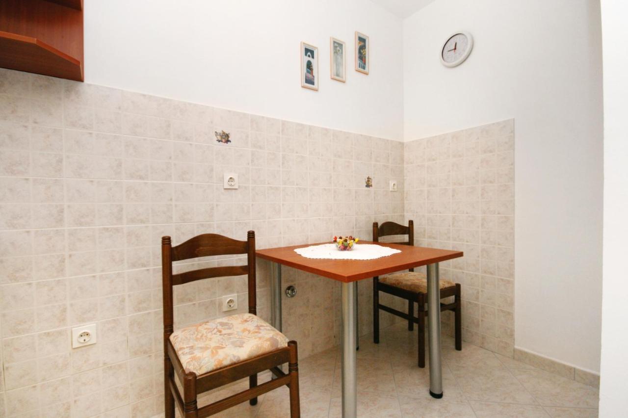 Apartments With A Parking Space Novi Vinodolski - 5593 Luaran gambar