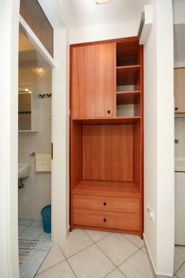 Apartments With A Parking Space Novi Vinodolski - 5593 Luaran gambar